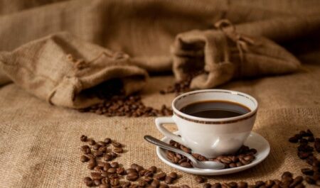 Best Coffee For Weight Loss - drink a coffee