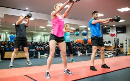 CrossFit workout for beginners - Kettlebell Swing