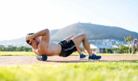 How To Foam Roll Correctly - Upper back