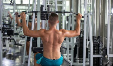 How To Do Lat Pulldown - lat pulldown workout