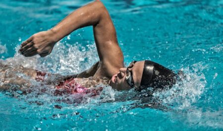 what are benefits of swimming - swimming benefits