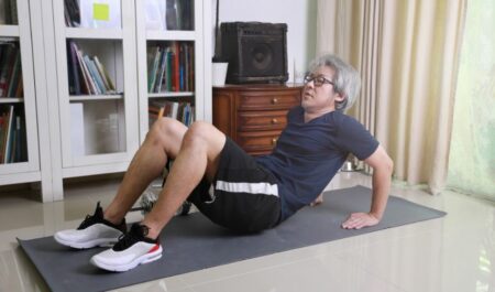 dead bug workouts for seniors